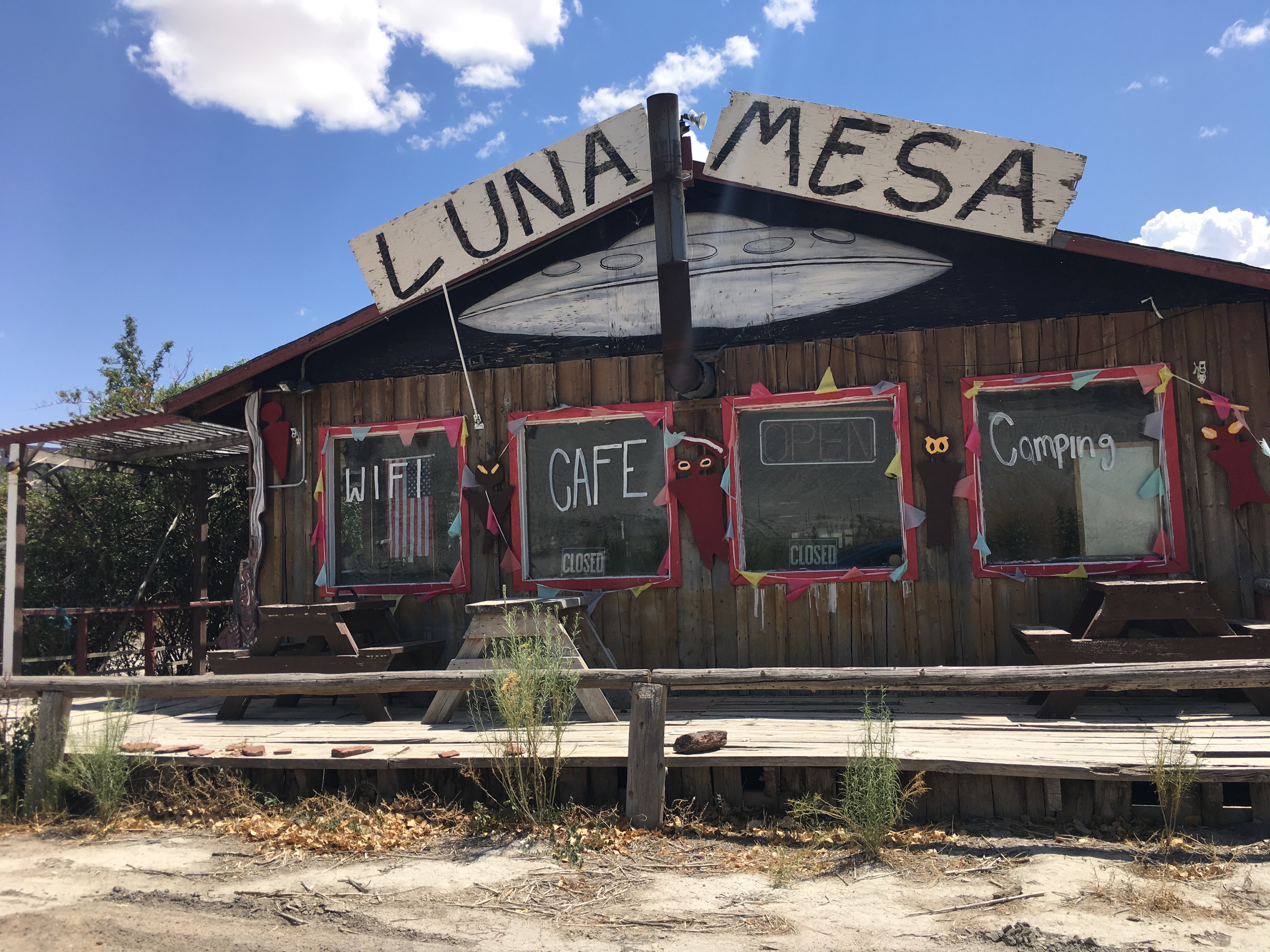 Luna Cafe